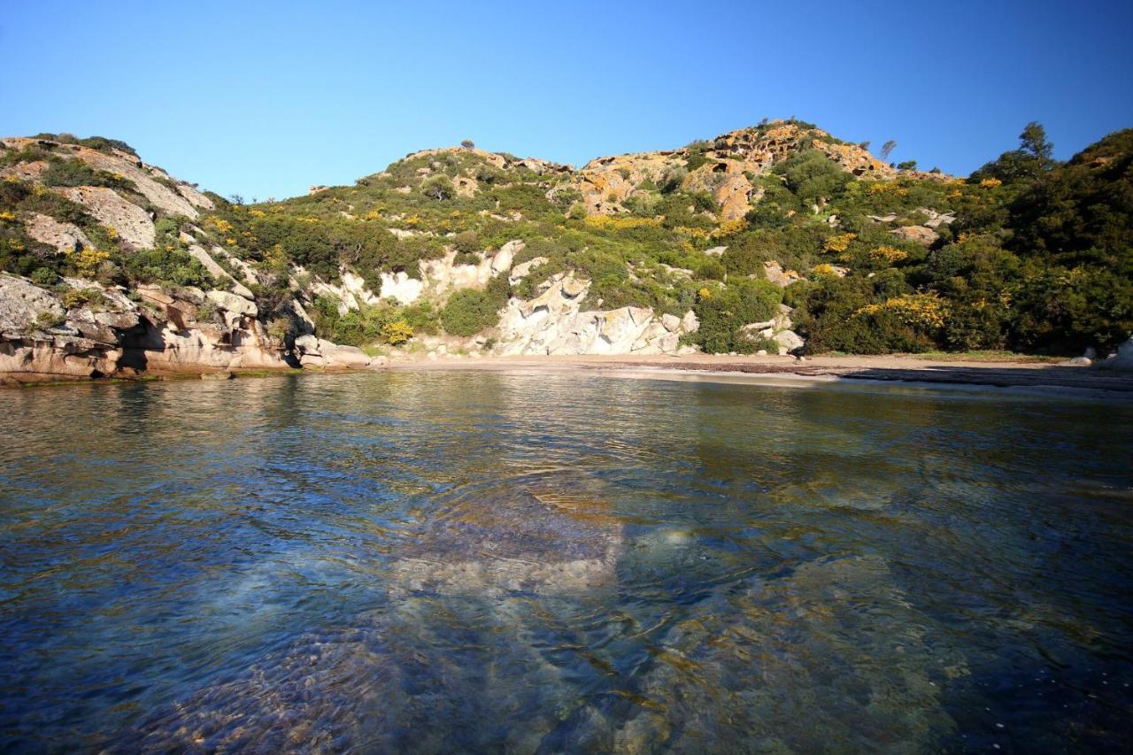 Locazione Turistica Da Placida Suni Екстериор снимка